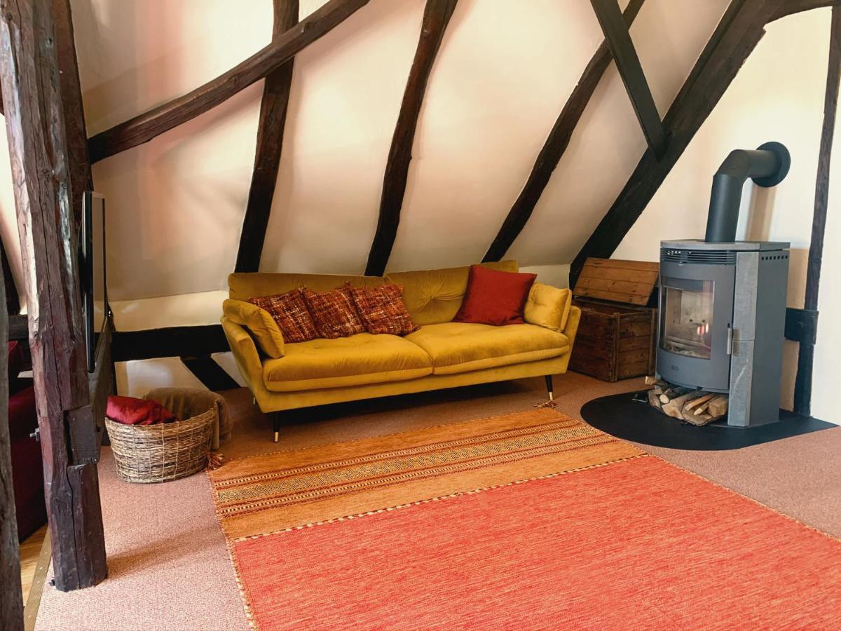 Historische Ferienwohnung Mit Kamin In Lich Dış mekan fotoğraf